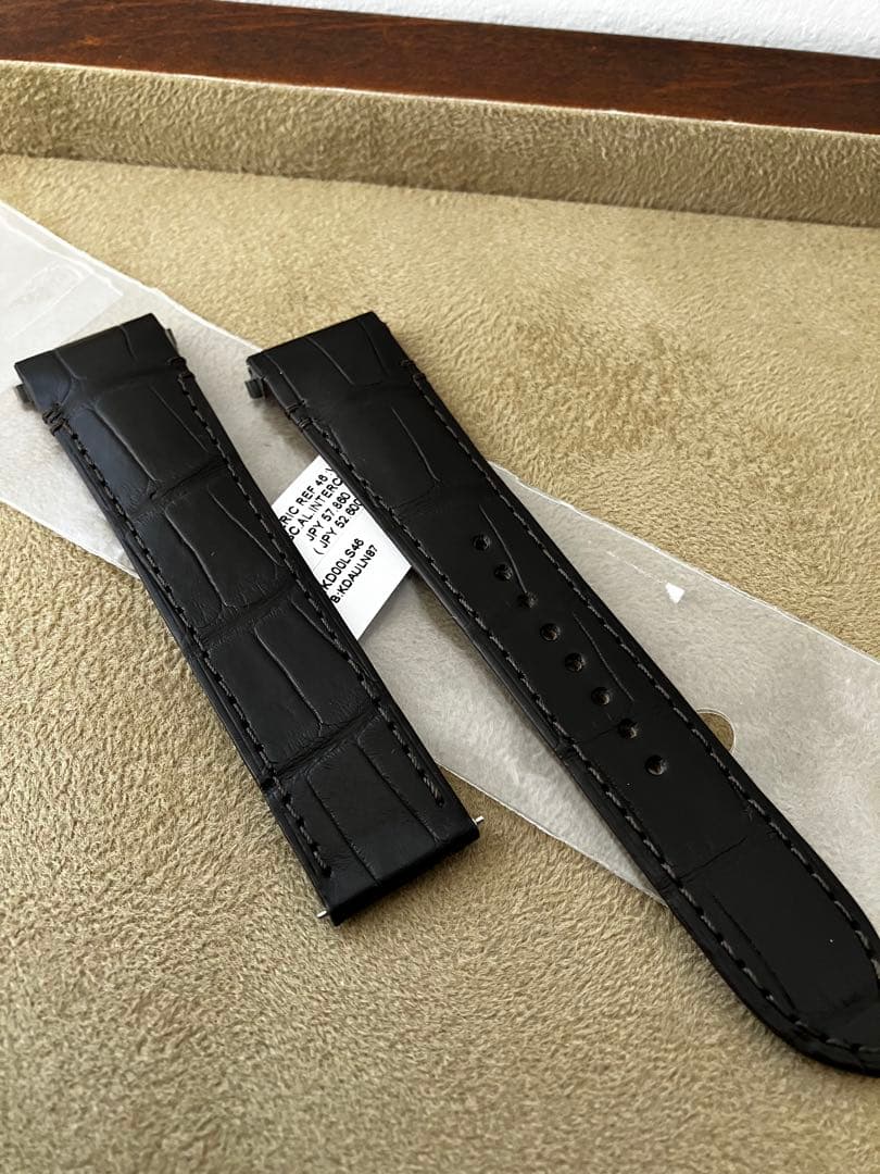 Cartier 純正 カルティエ　ブラウンクロコダイルベルト　サントスLM 新品