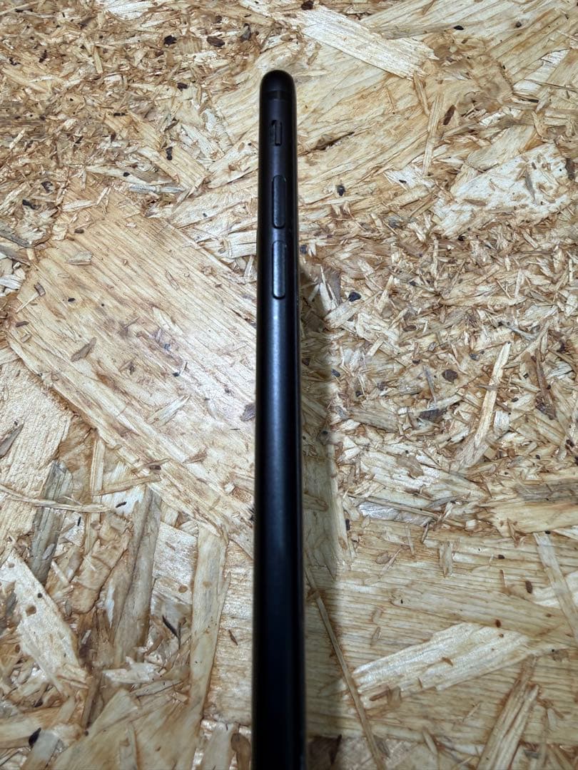 Apple iPhone 7 ブラック128gb