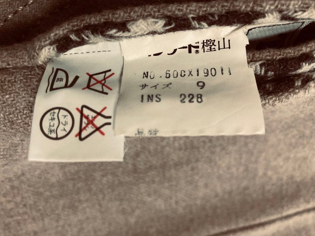 オンワード　防寒　昭和レトロ　ベージュ系　フード付きリバーシブル　マント　ケープ