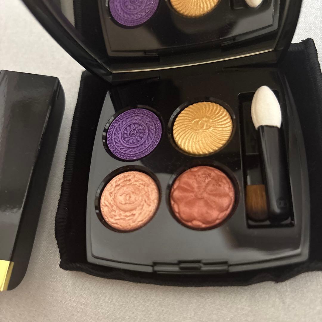 CHANEL レキャトルオンブル　239 ブトンバロック