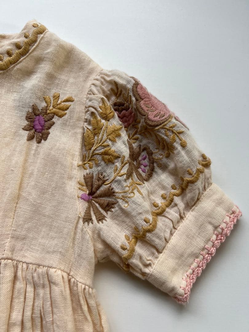 Apolina 刺繍　ワンピース　ドレス　3-5Y Mya Dress アポリナ