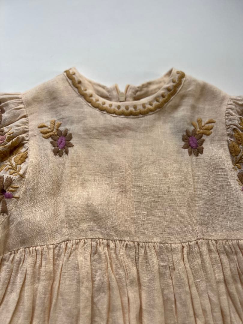 Apolina 刺繍　ワンピース　ドレス　3-5Y Mya Dress アポリナ