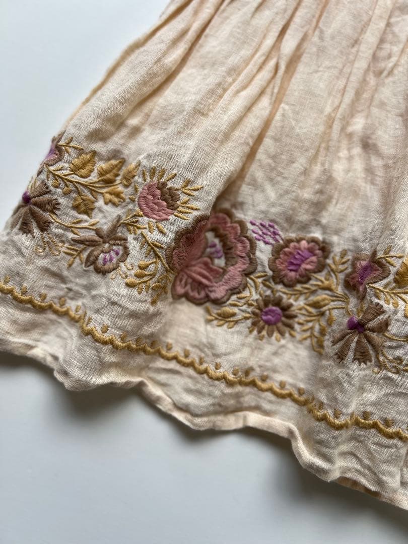 Apolina 刺繍　ワンピース　ドレス　3-5Y Mya Dress アポリナ