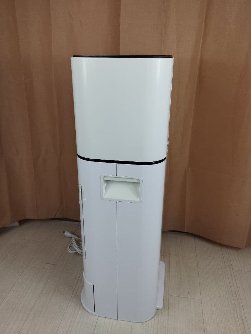 【美品】アイリスオーヤマ 衣類乾燥除湿機 KIJD-150-W