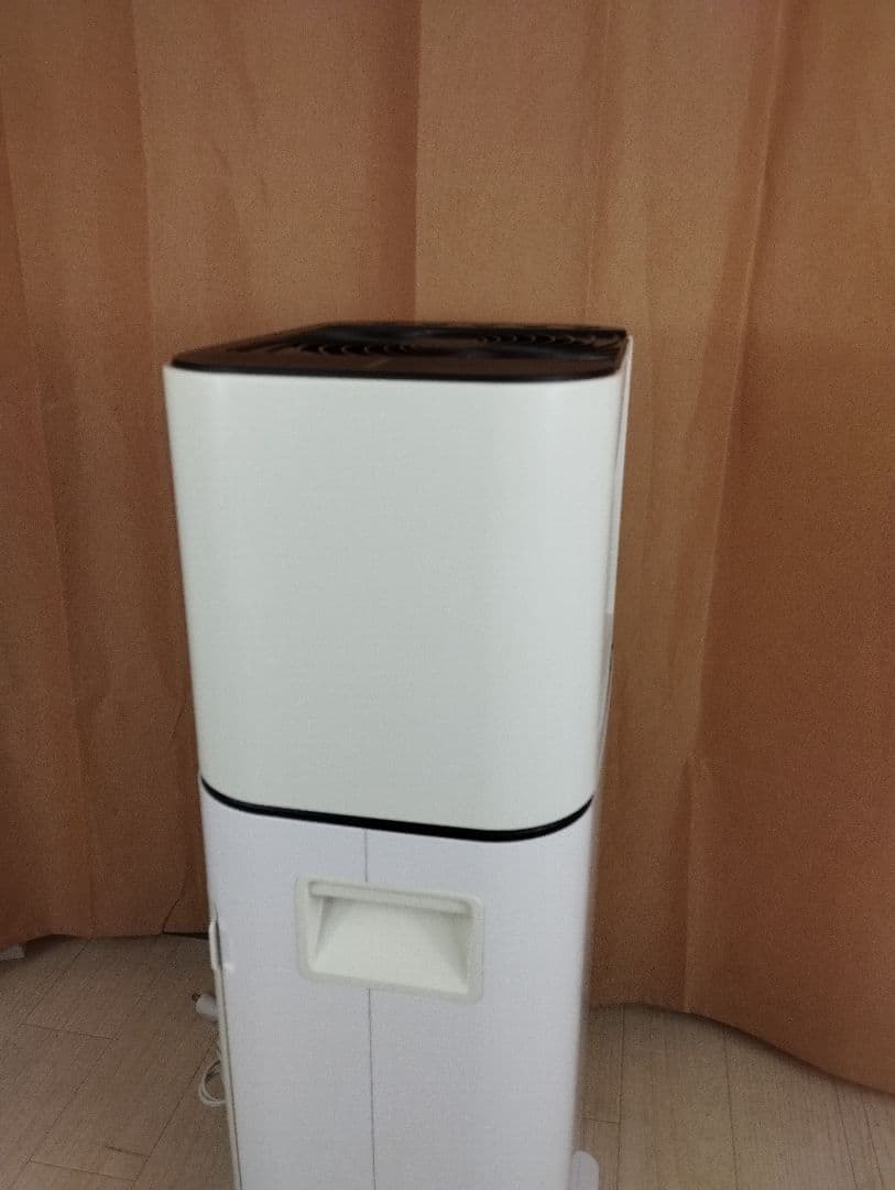 【美品】アイリスオーヤマ 衣類乾燥除湿機 KIJD-150-W