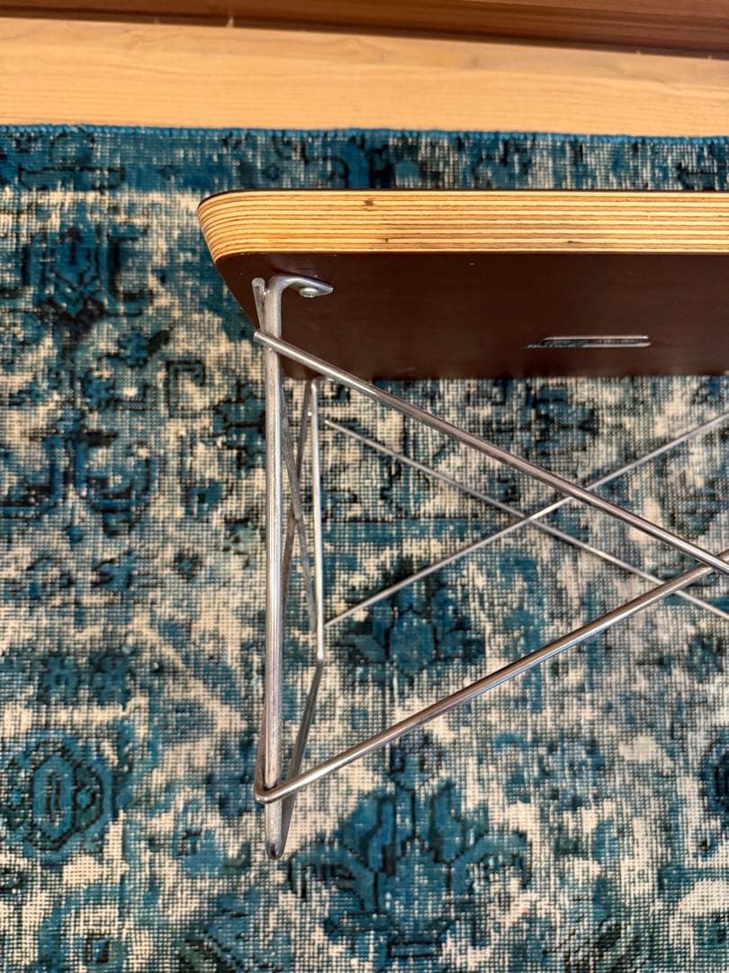 イームズ ワイヤーベーステーブル LTRT Herman Miller正規品