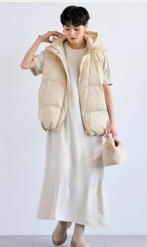 【未使用タグ付き】フーディーダウンベスト