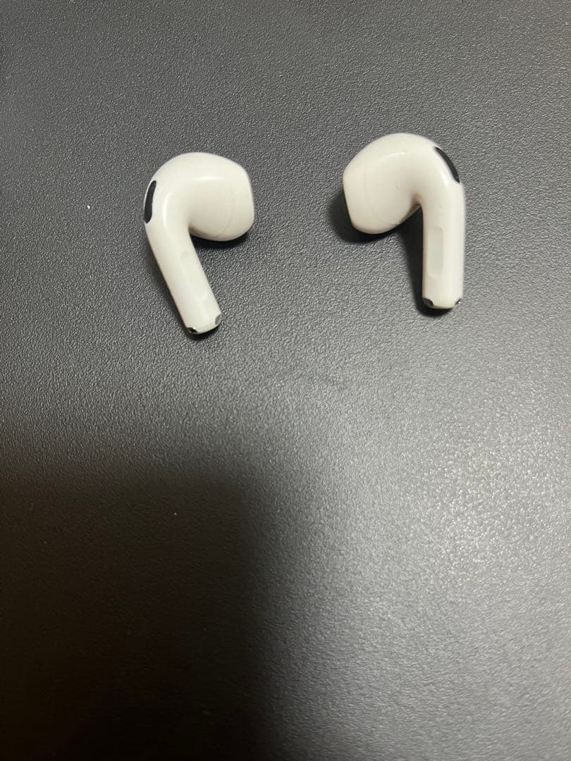 AirPods4 ノイズキャンセリング版