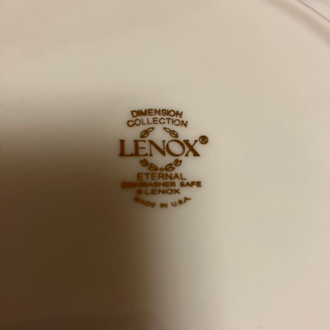 ハート【Made in USA】LENOX 食器　26枚と本