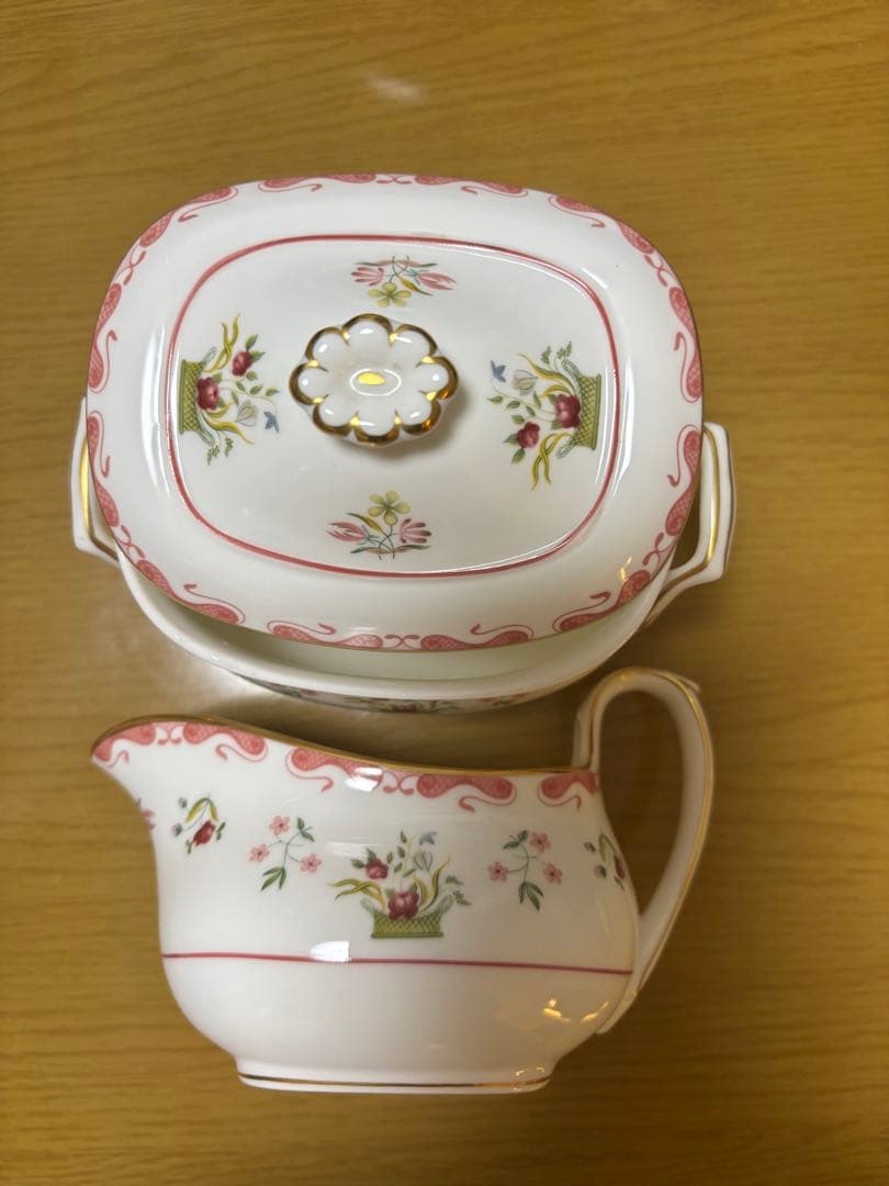 ウェッジウッドビアンカティーセット6客