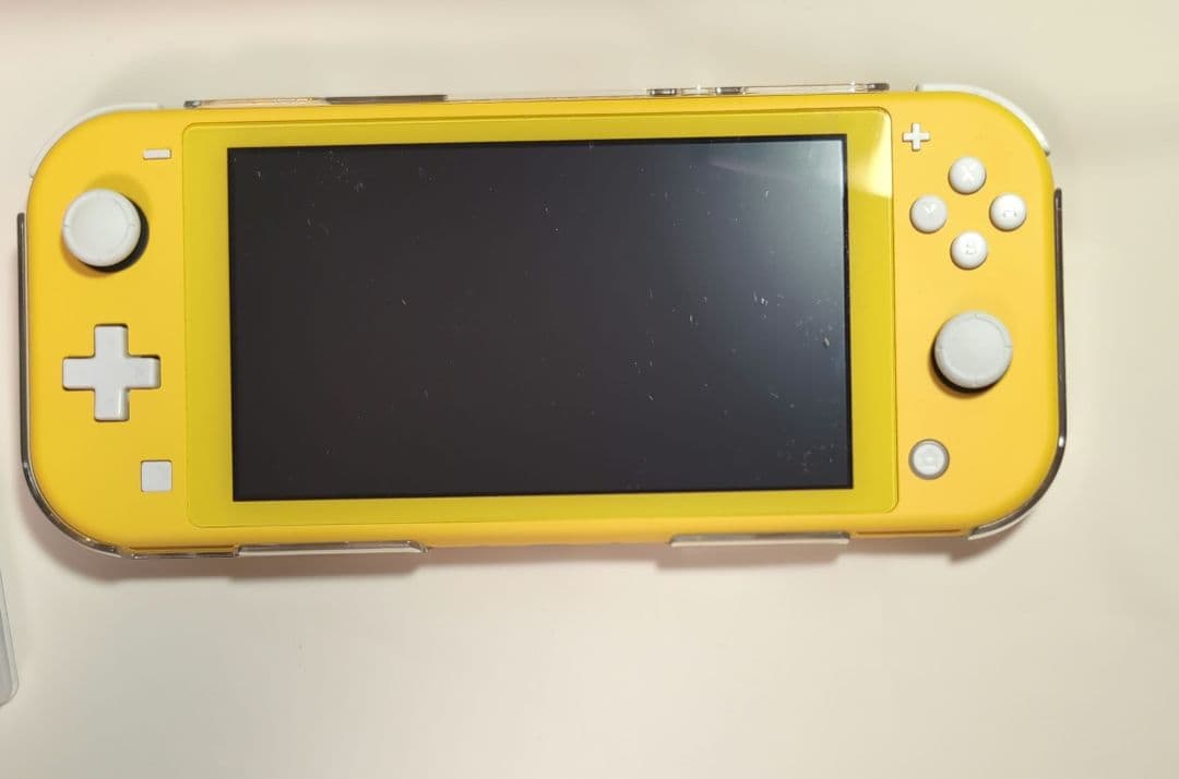 ①任天堂スイッチライト　イエロー、どうぶつの森