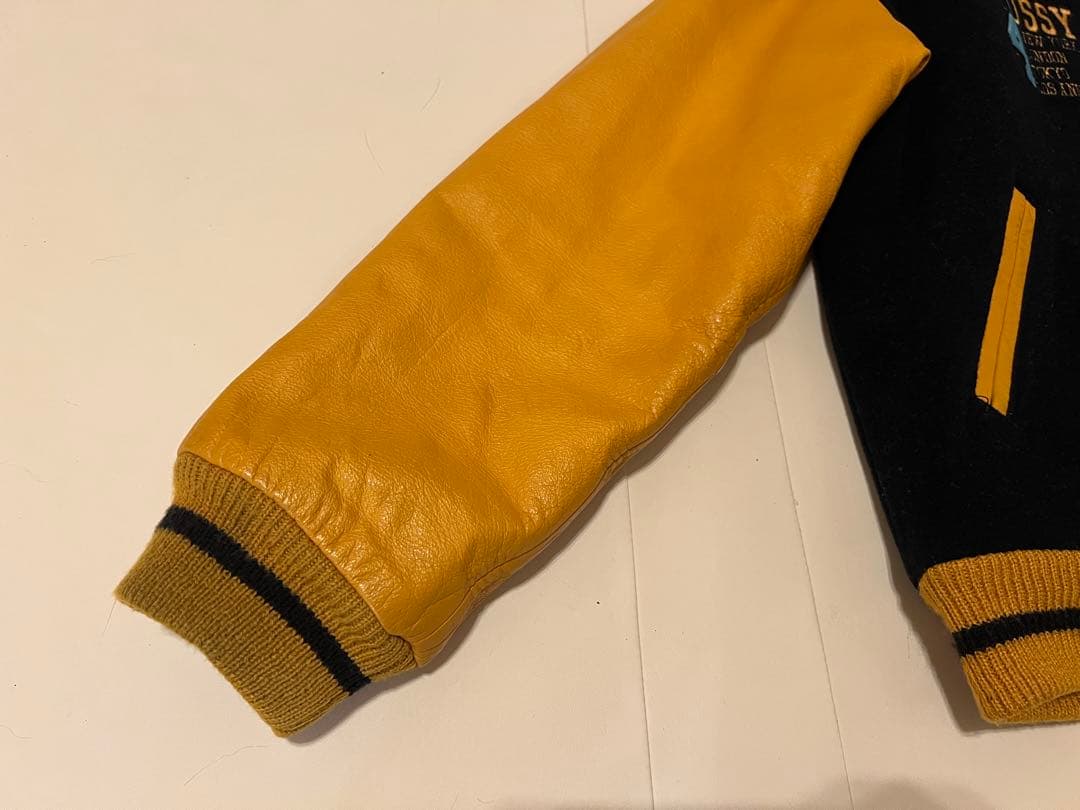 へむさん専用　STUSSY スタジャン M ネイビー/イエロー