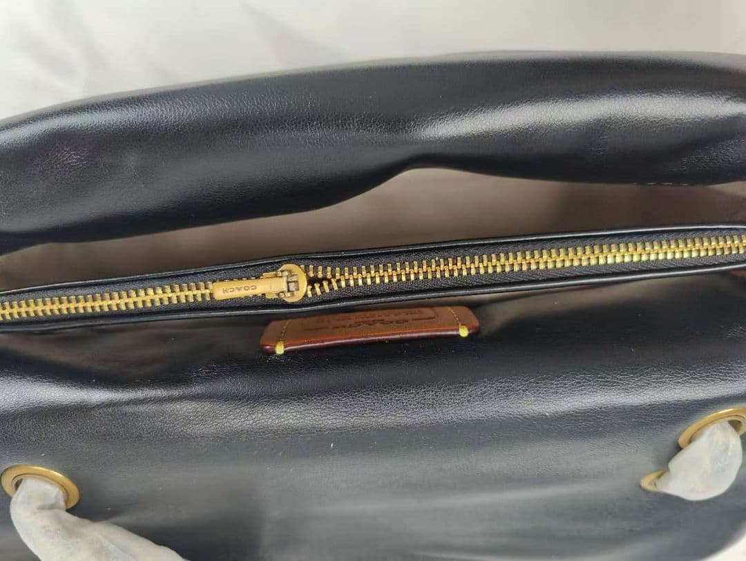 COACH コーチタビー ショルダー 26キルティング Cマークゴールド