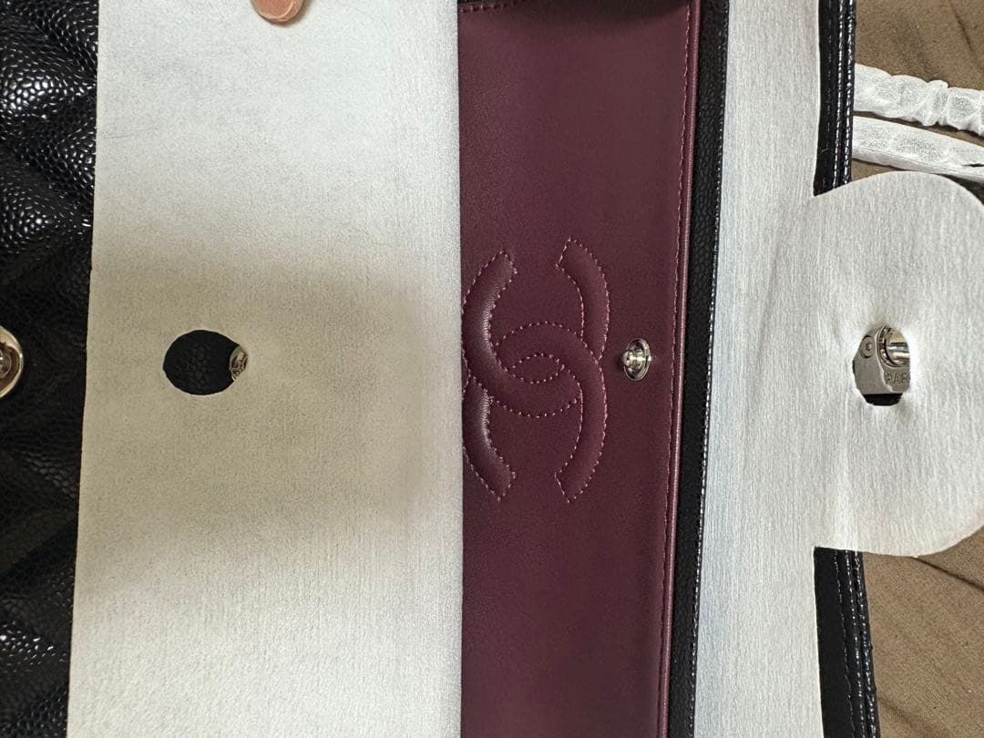 CHANELノベルティキャビアスキンシルバーチェーン