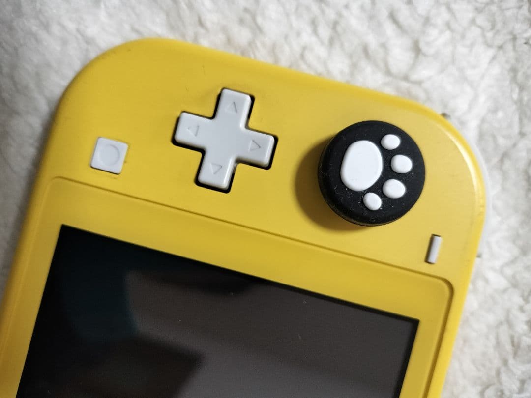 動作品Nintendo Switch Lite イエロー 肉球スティック付き