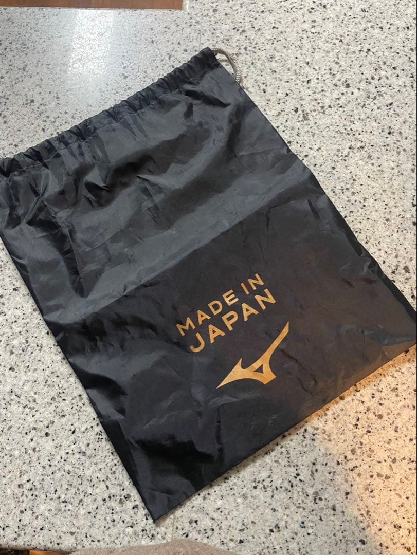 Mizuno Morelia Neo4 サッカーシューズ ホワイト/ゴールド