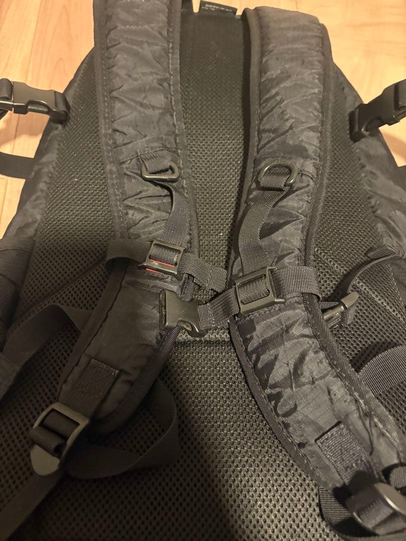 な*な様 Supreme ブラック リュック