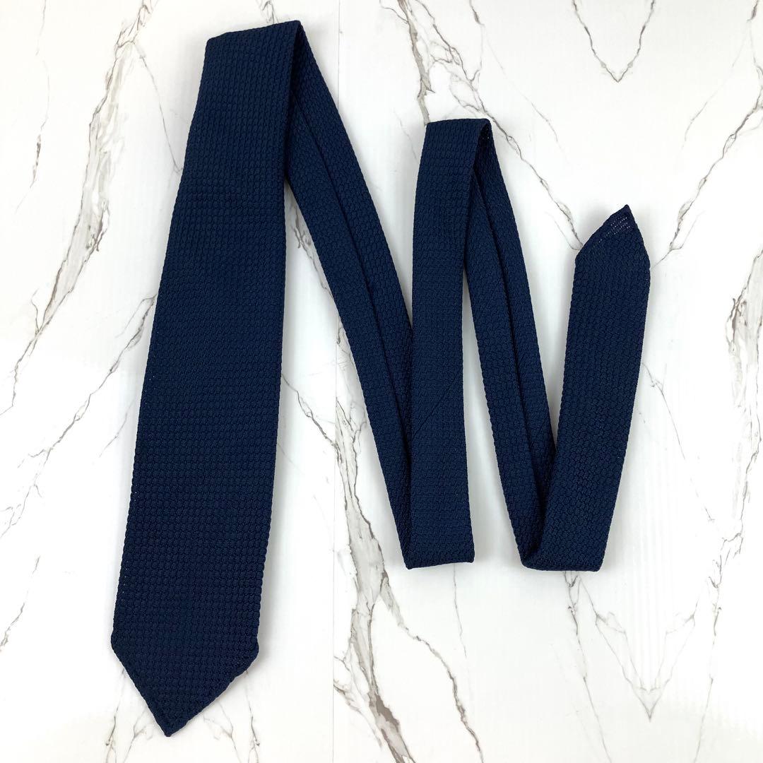 美品　タイユアタイ　ネクタイ　セッテピエゲ　ソリッド　ジャガード　ネイビー