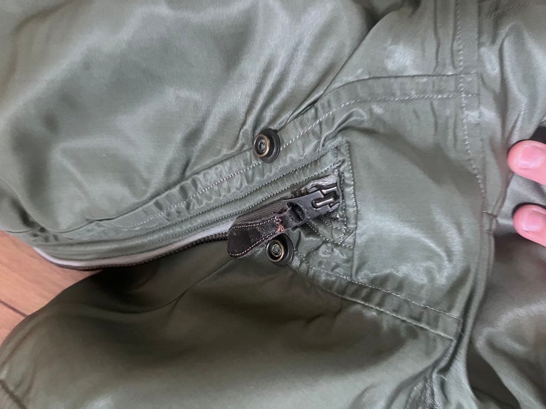 オリーブ色n2b MA1フライトジャケットファー70s短丈