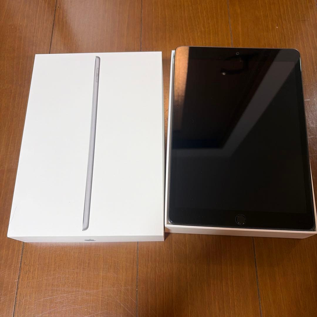 iPad 第9世代 256GB スペースグレイ　Wi-Fiモデル その他2点