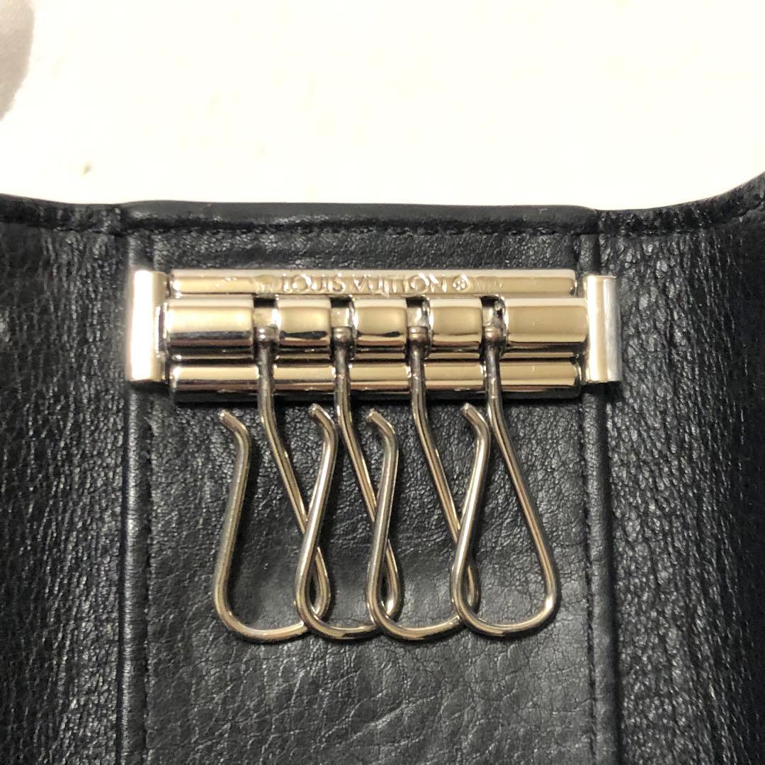 【美品】LOUISVUITTONヴィトン マヒナ　キーケース　4連
