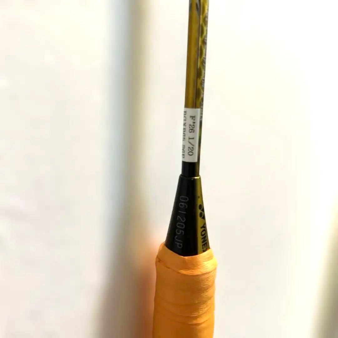 ナノスピード８０００　ヨネックス　バドミントンラケット