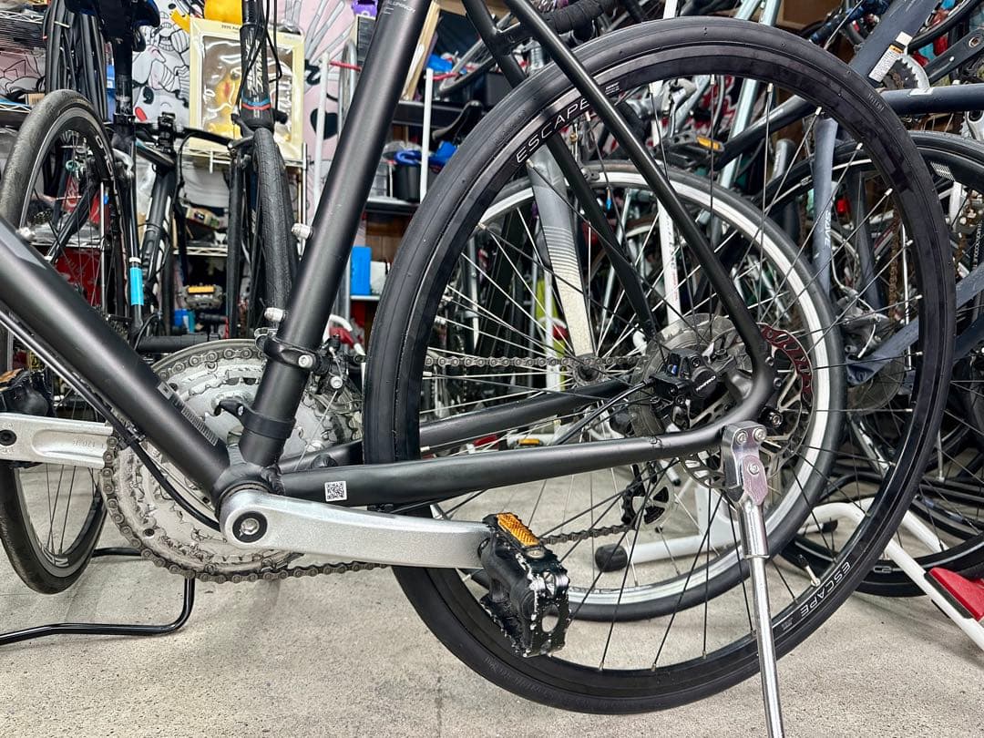 エスケープ R DISC 基本分解発送送料無料！近県の方完成車配送もOK！