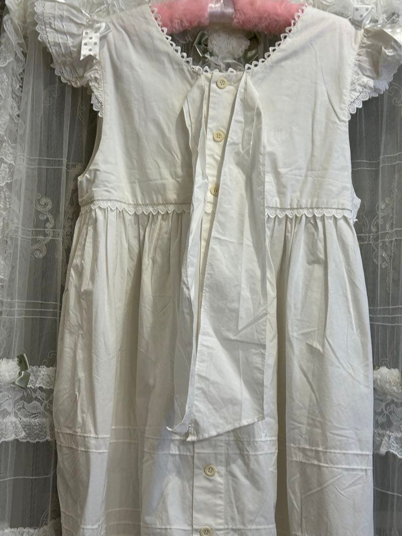 新品さえらアンリコ後ろリボン可愛いエプロン❤️おまけ薄ピンク系中古ポテチーノ割烹着