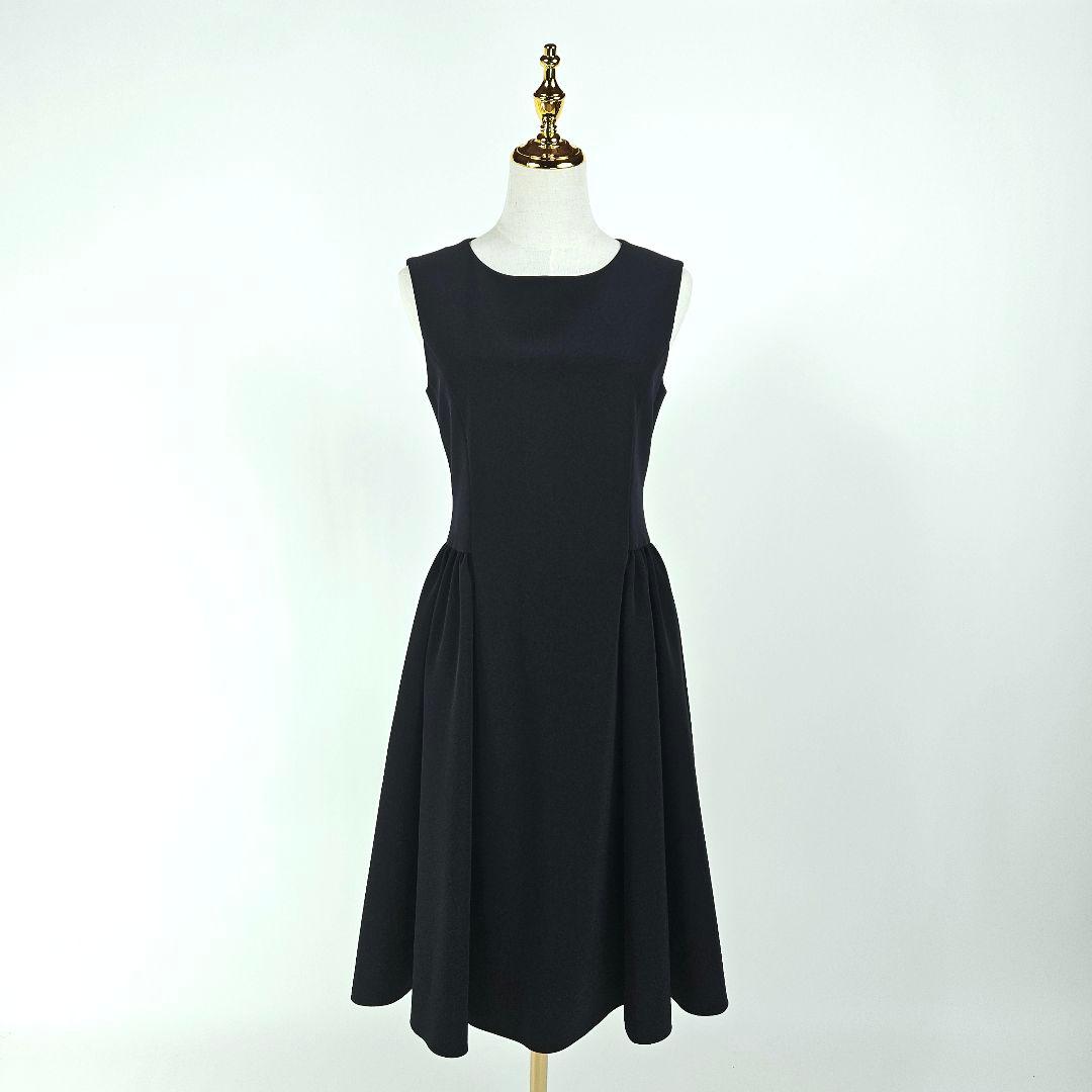 【新品同様】フォクシー ワンピース ネイビー フレア ノースリーブ　ギャザー