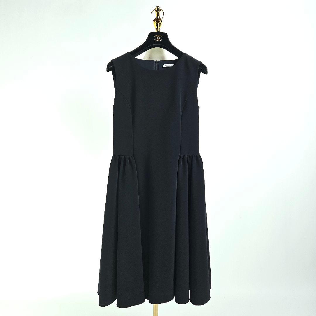 【新品同様】フォクシー ワンピース ネイビー フレア ノースリーブ　ギャザー