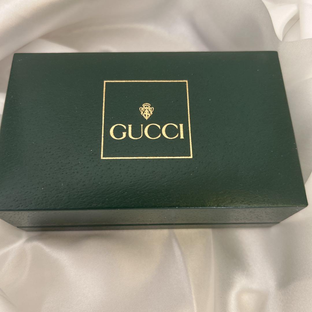 GUCCI 腕時計(クォーツ) カラーベゼル付き