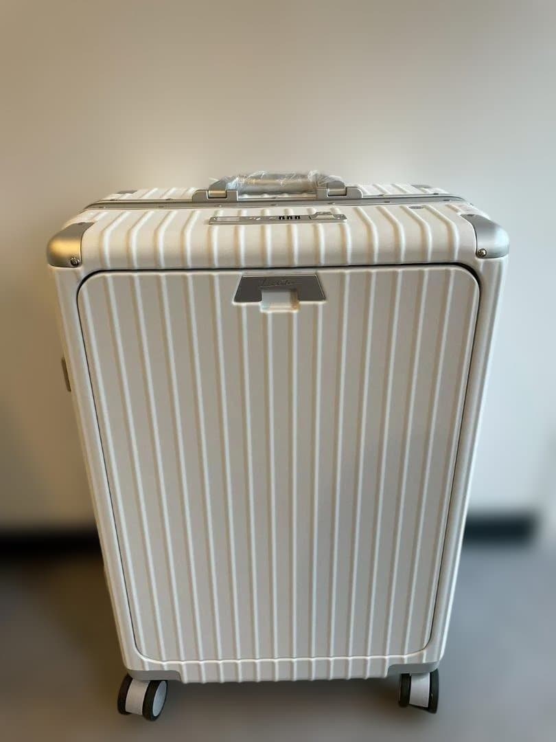 リベティ多機能キャリーケース【マットホワイトМサイズ】A55