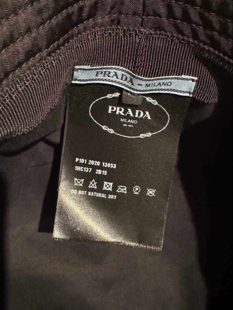 PRADA プラダ 三角ロゴ 金具 バケットハット 帽子 サイズM ブラック