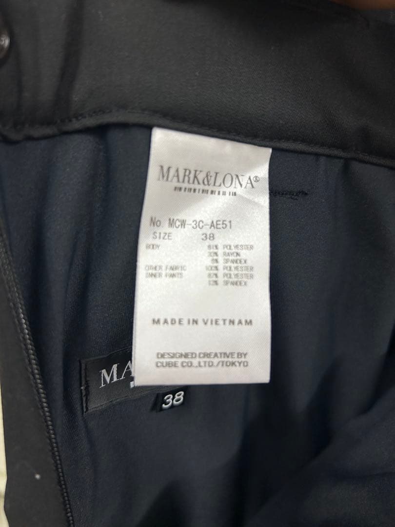 MARKANDLONA 黒 プリーツスカートパンツ ゴルフ