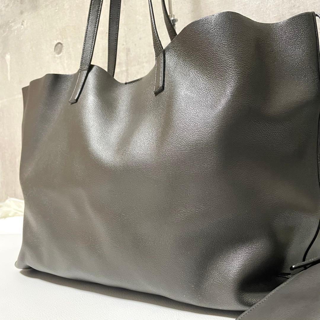 サンローラン サックショッピングトートバッグ ポーチ付 レザー チャコールグレー