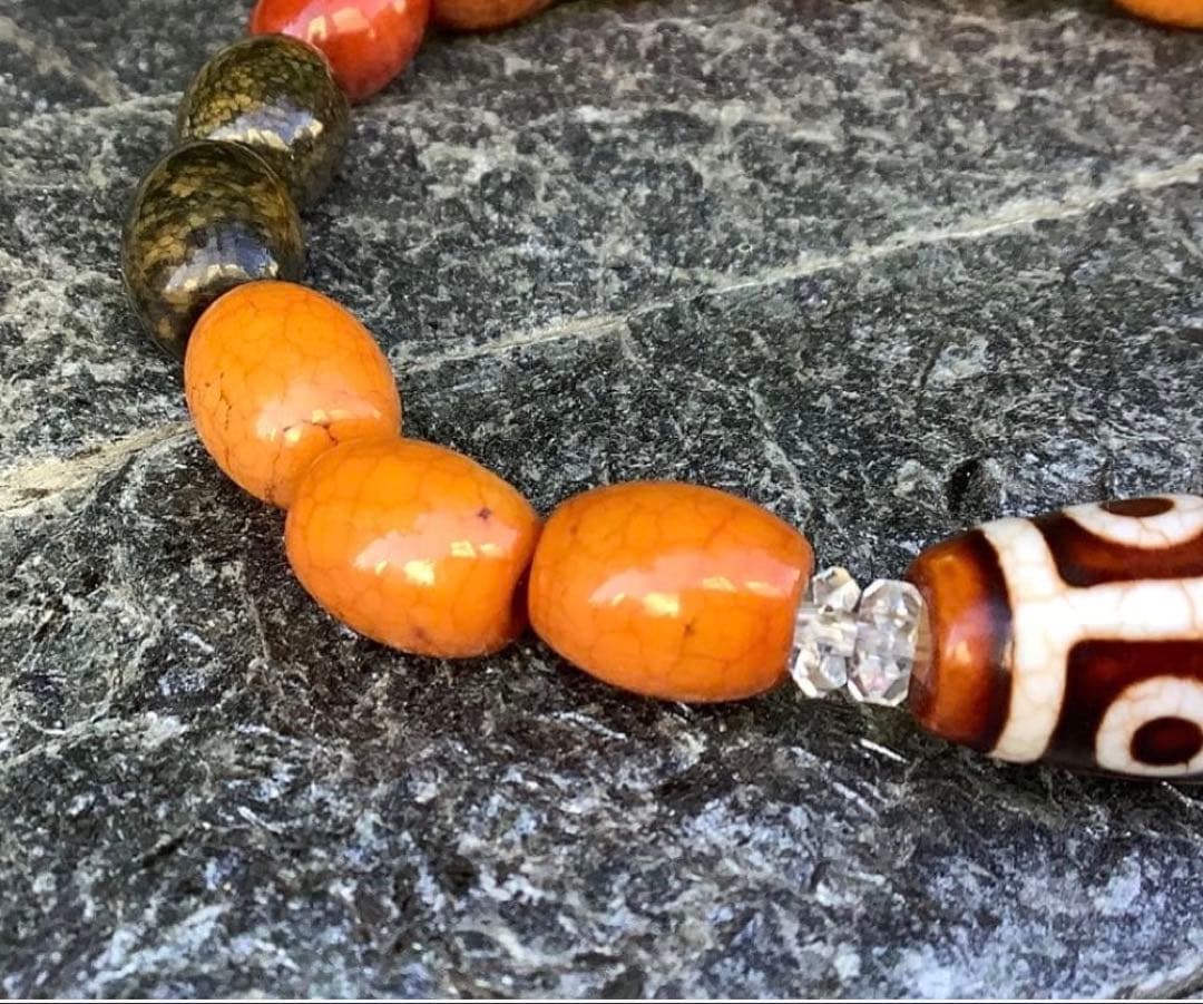 ✳️台湾上肯製　亀甲赤龍紋天珠*赤龍紋天珠玉*奈留島水晶　本物瑪瑙　鑑別書付‼️