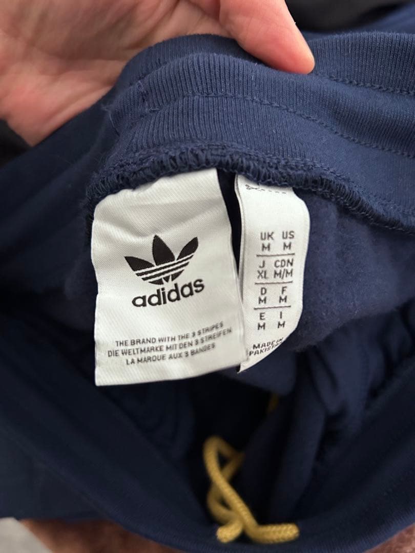 レアルマドリード スタジャン ジャケット スウェット