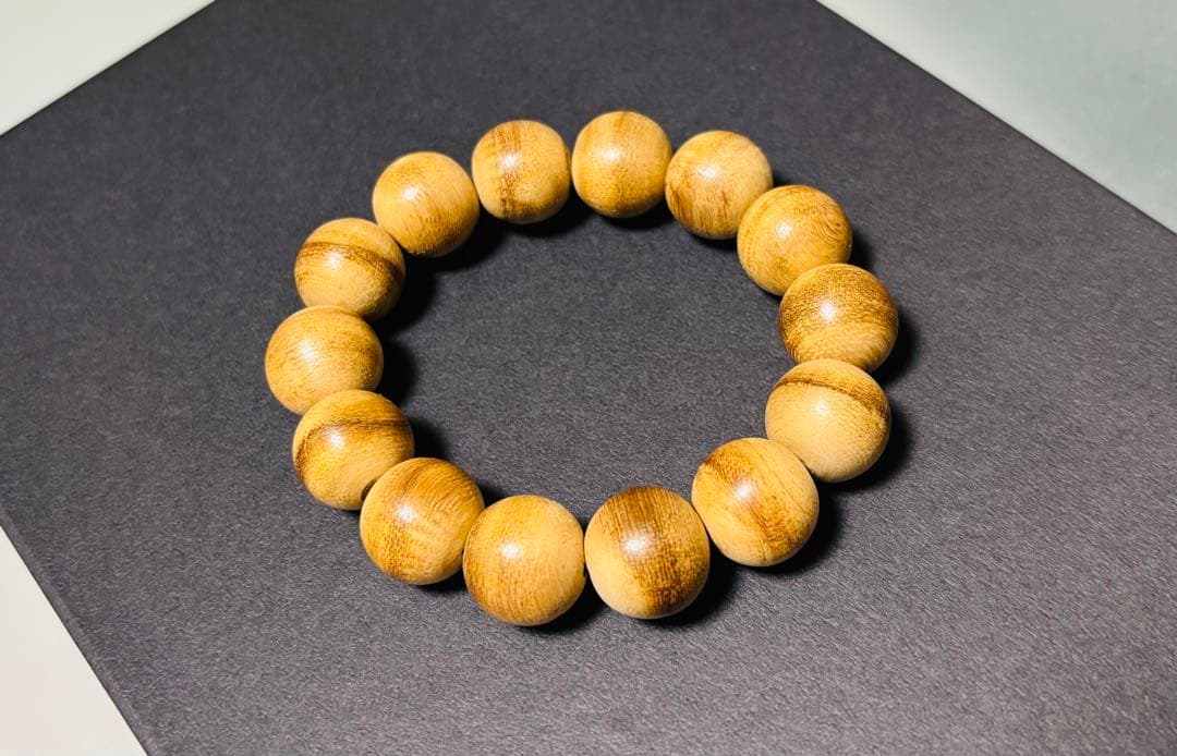 希少香木 沈香腕輪（特大珠）