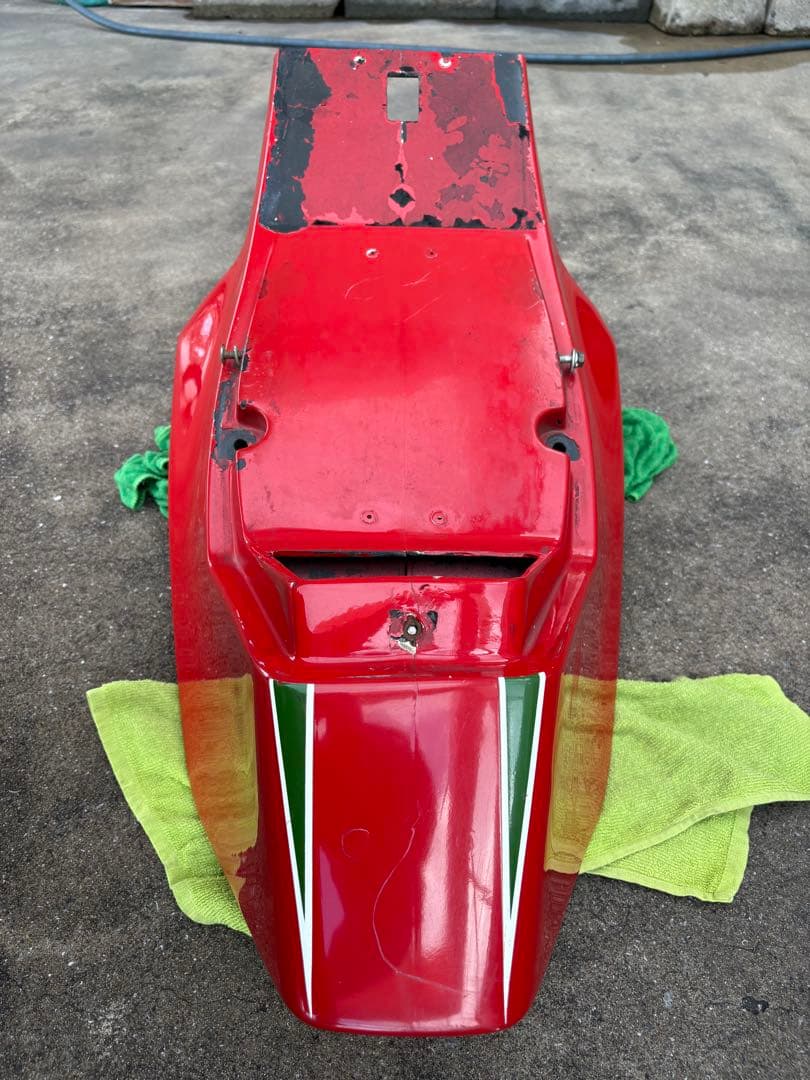 ドュカティ　DUCATI MHR テールカウル