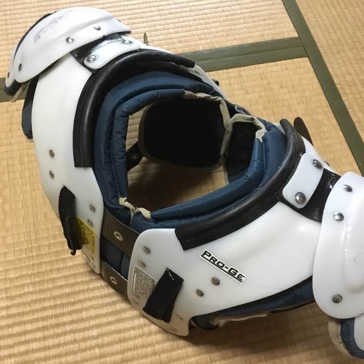 アメフト防具 progear Mサイズ