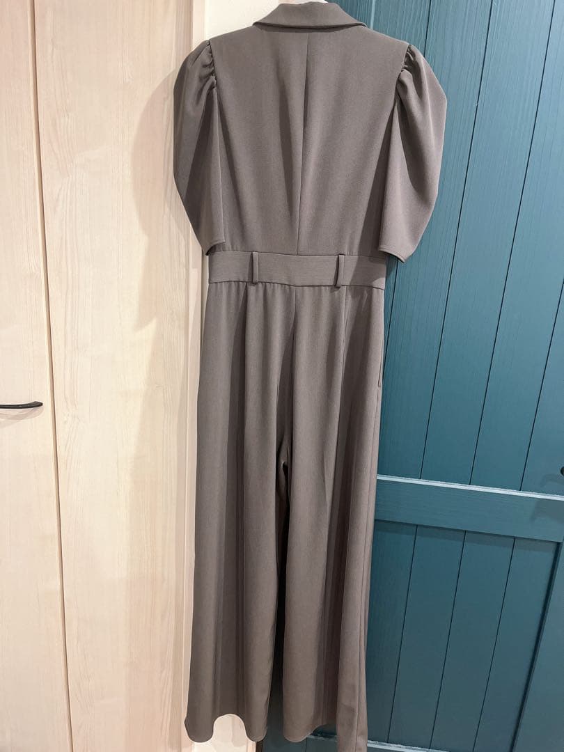 アニュアンス　テーラードオールインワン