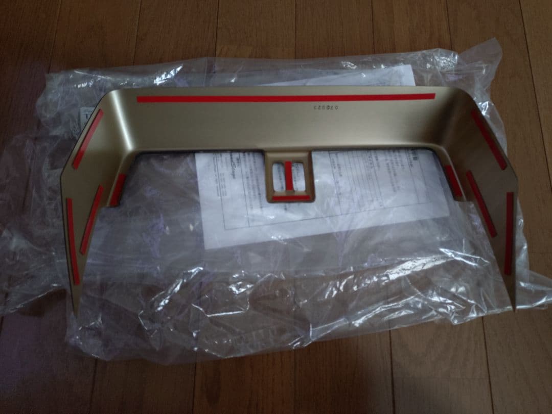 ドゥルドゥル　150プラド車内純正部品とセカンドステージ製インテリアパネル