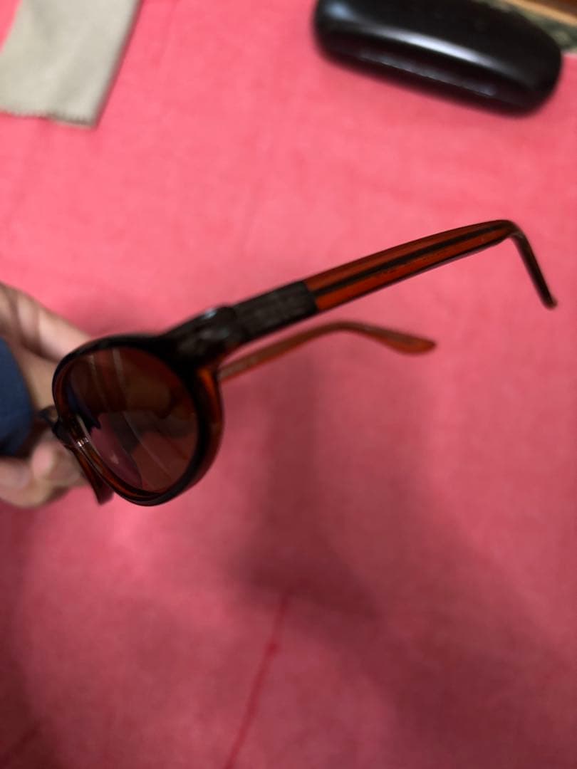 GUCCI ブラウンフレーム サングラス