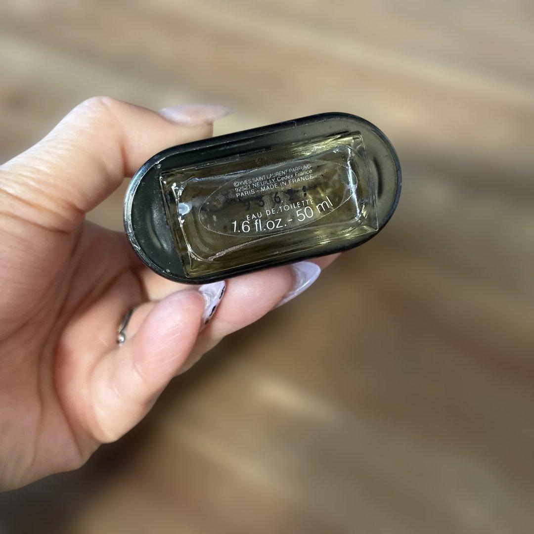 イブサンローラン　ボディクーロス　オーデトワレ50mL