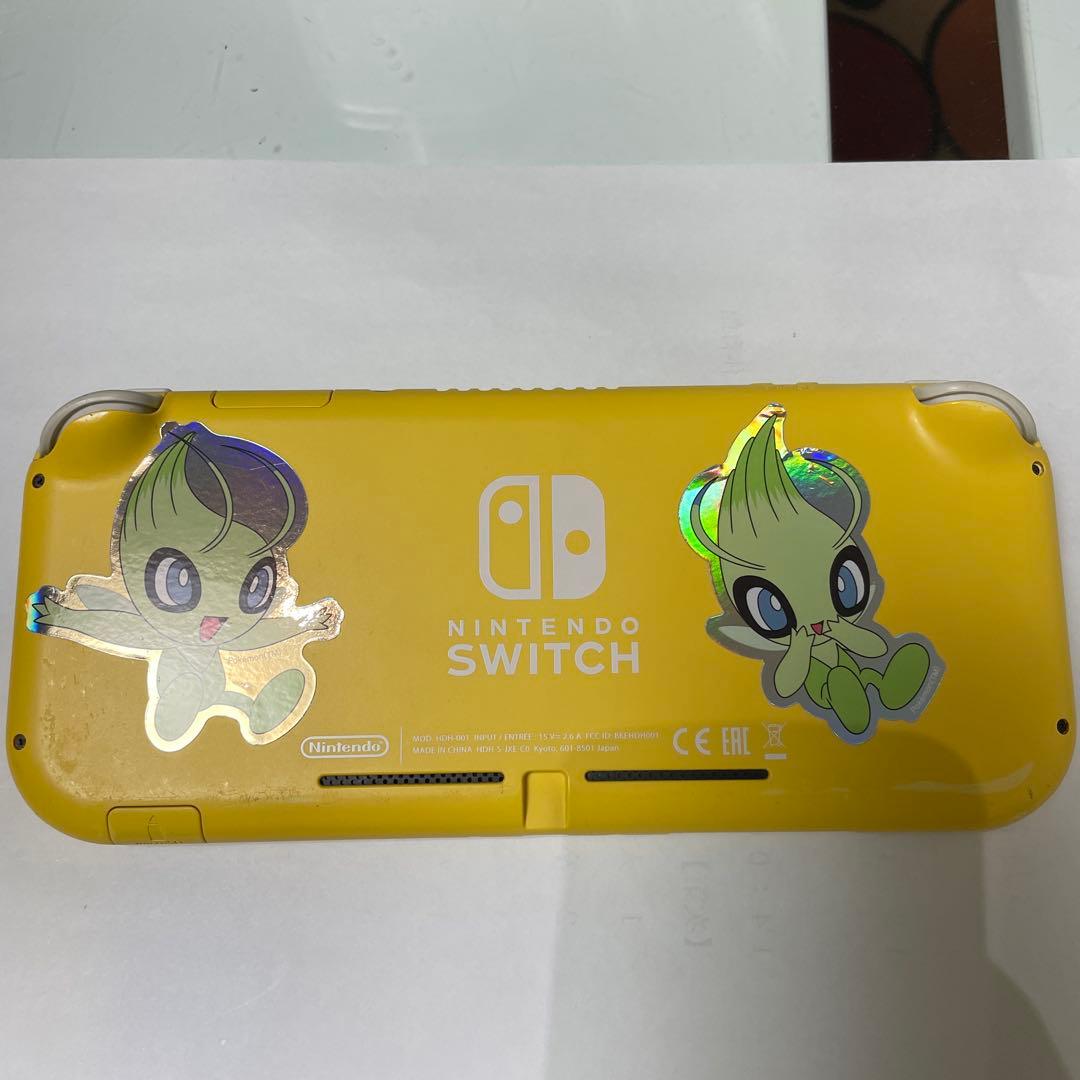 Switchライト　イエロー　本体