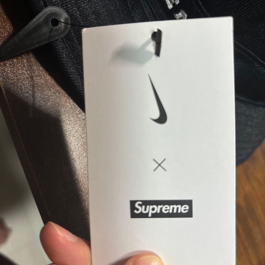 Nike x Supreme バケットハット