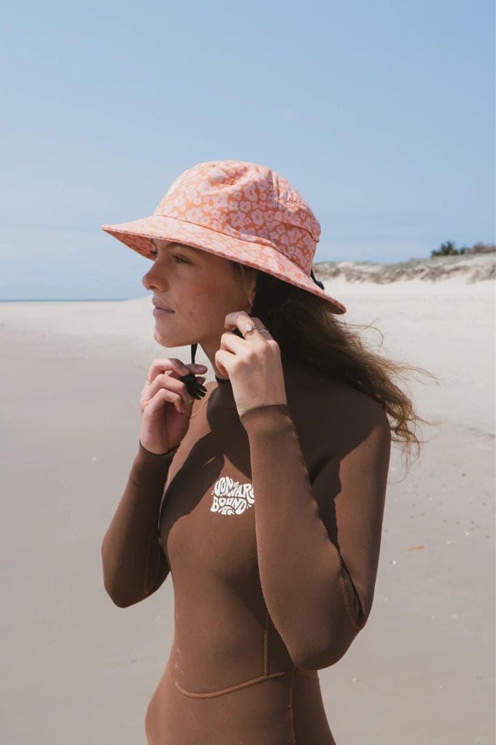 ⭐︎新品未使用⭐︎sunward bound サーフハット　Lサイズ