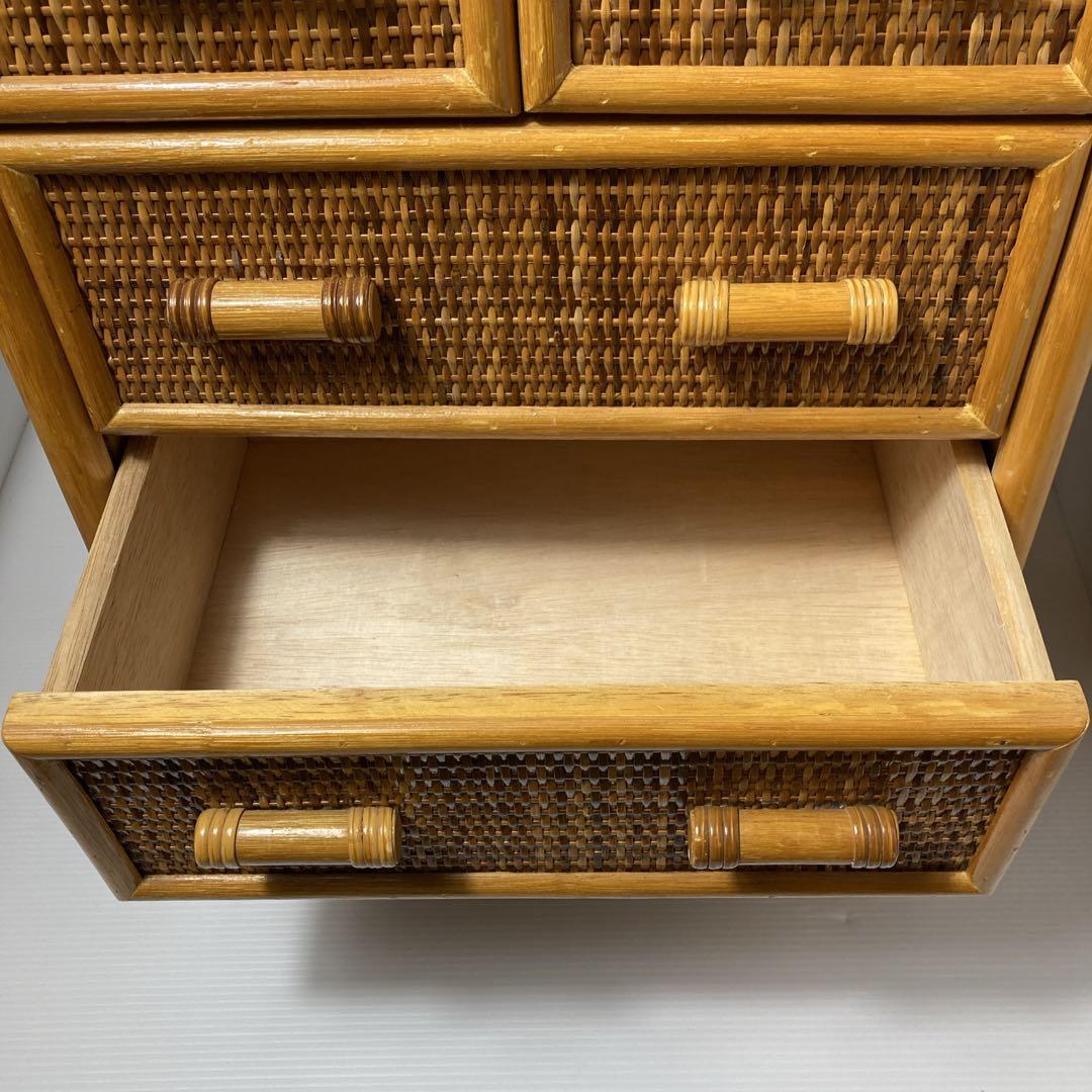 美品❗️ラタン　籐　4段チェスト　キャスター付き　アジアン家具　収納家具