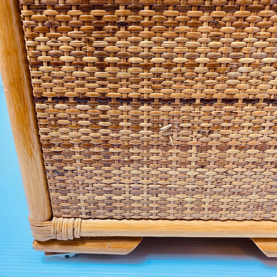美品❗️ラタン　籐　4段チェスト　キャスター付き　アジアン家具　収納家具