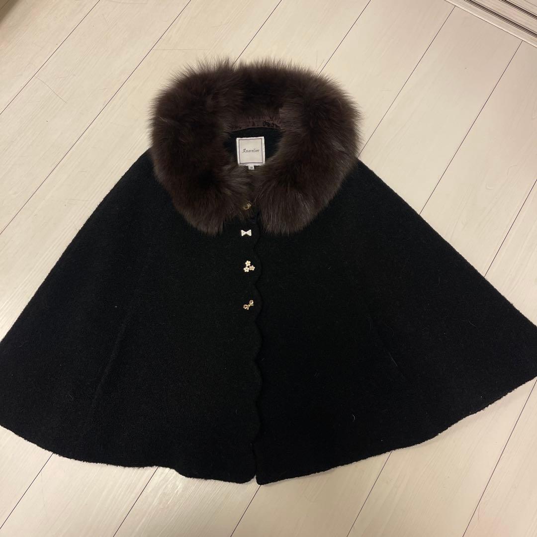 アナトリエ　ブラック ケープコート